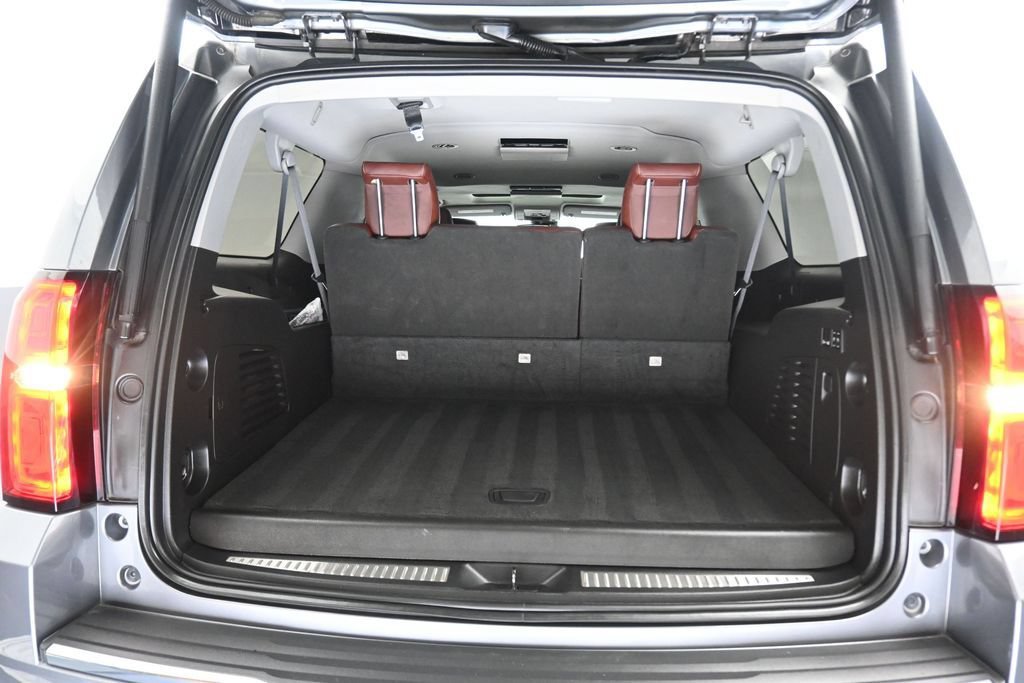 Used 2019 Chevrolet Suburban Premier w/ Premier Plus Edition AWD/4WD image 56