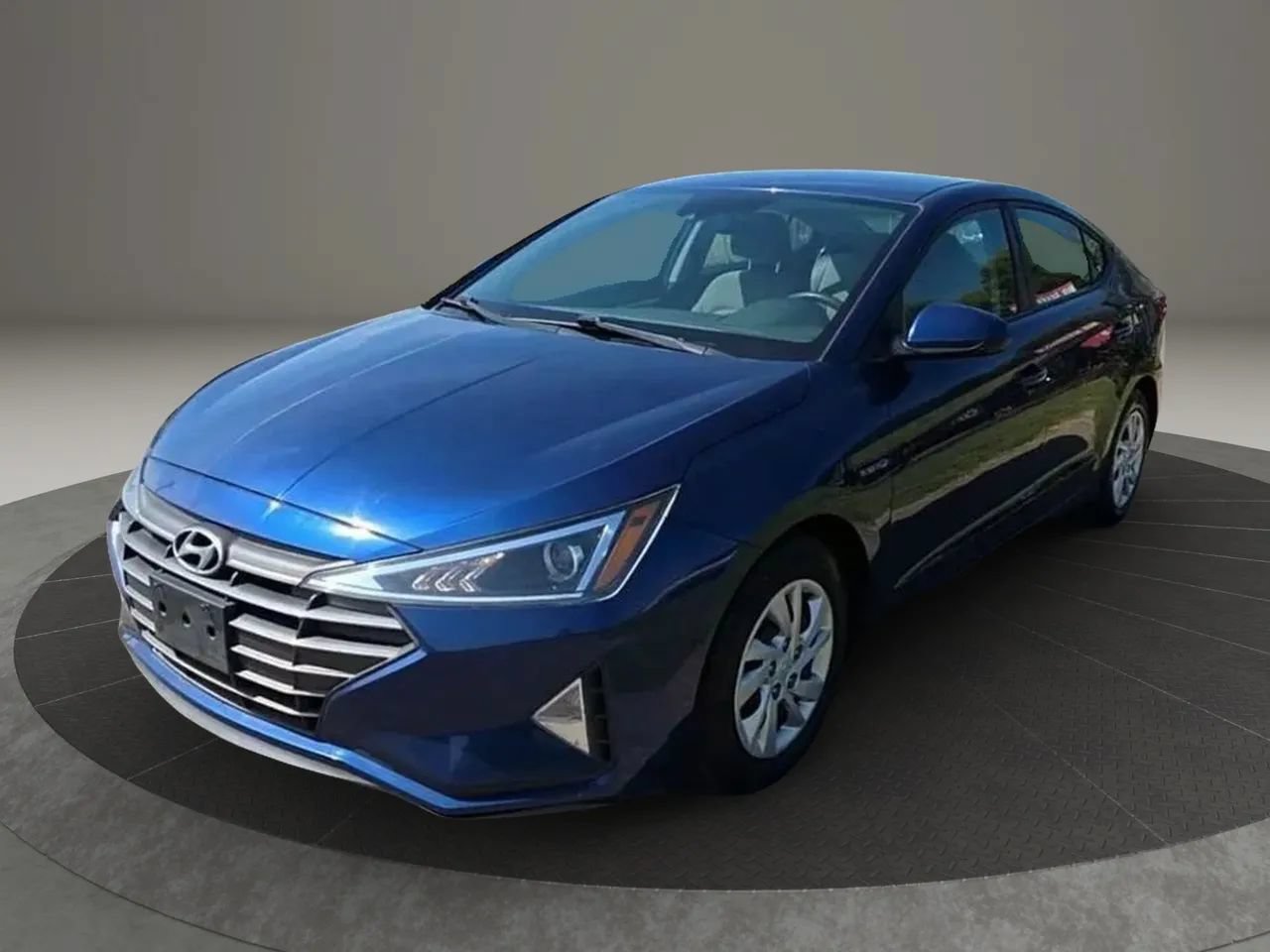 Used 2020 Hyundai Elantra SE FWD image 3