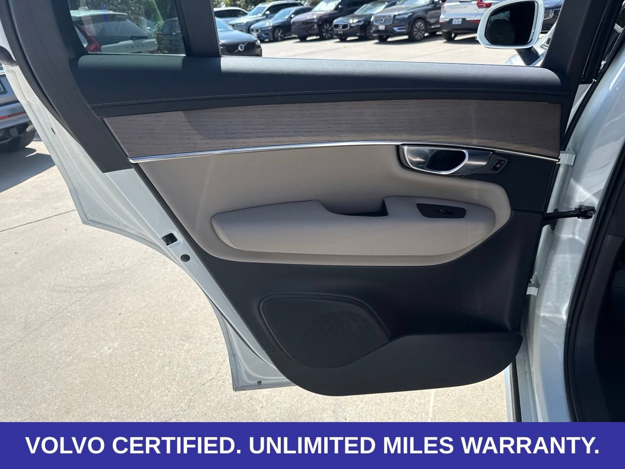 Certified 2026 Volvo XC90 B6 Plus AWD/4WD image 20