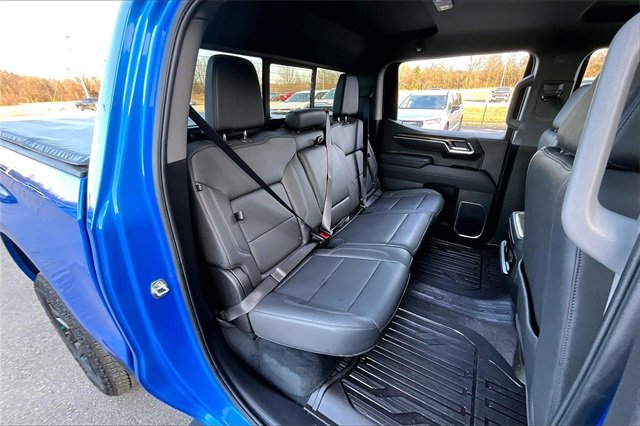 Used 2025 Chevrolet Silverado 1500 LT Trail Boss w/ Convenience Package II image 26