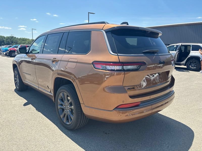 New 2026 Jeep Grand Cherokee L Limited AWD/4WD image 5