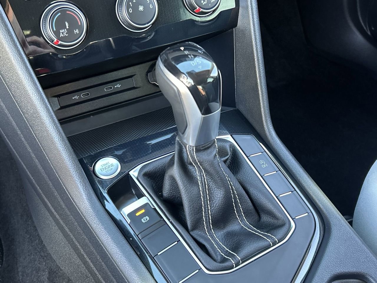 Certified 2025 Volkswagen Taos S image 25