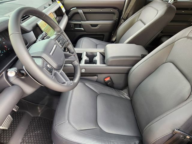 New 2026 Land Rover Defender 130 V8 AWD/4WD image 9