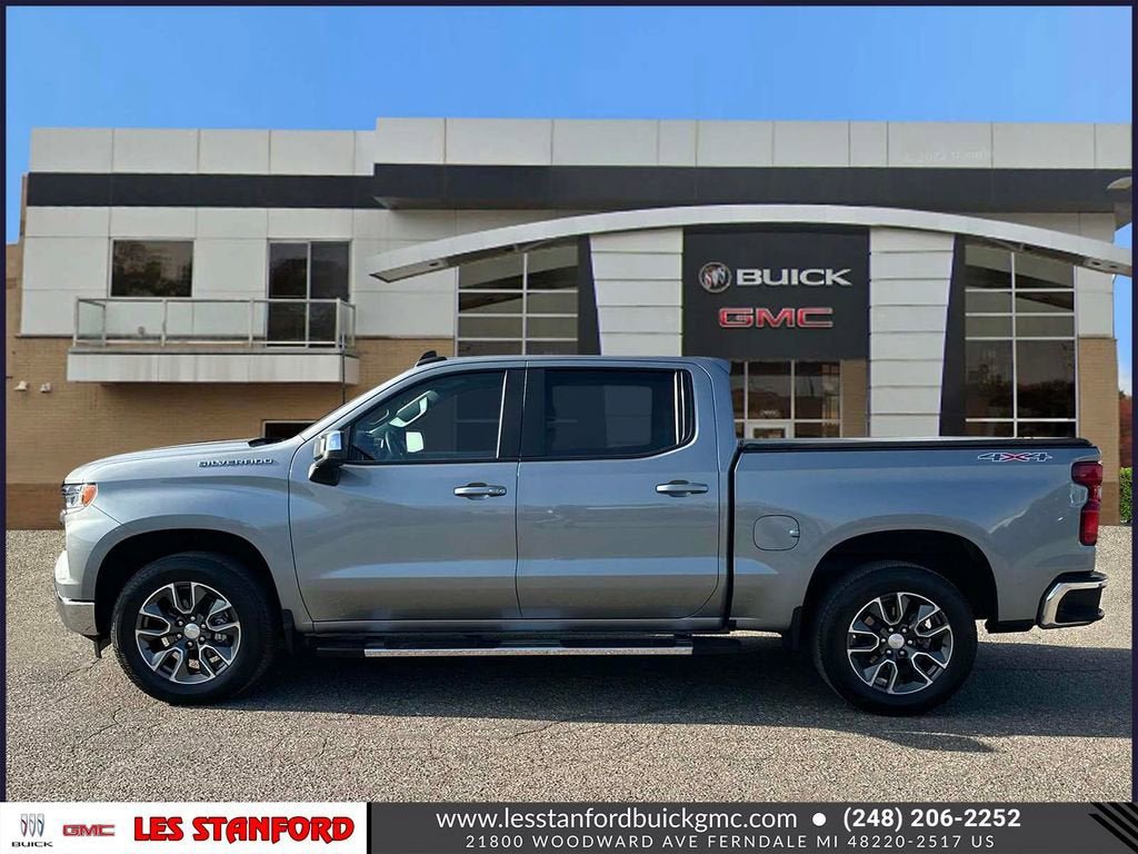 Used 2023 Chevrolet Silverado 1500 LT AWD/4WD image 2