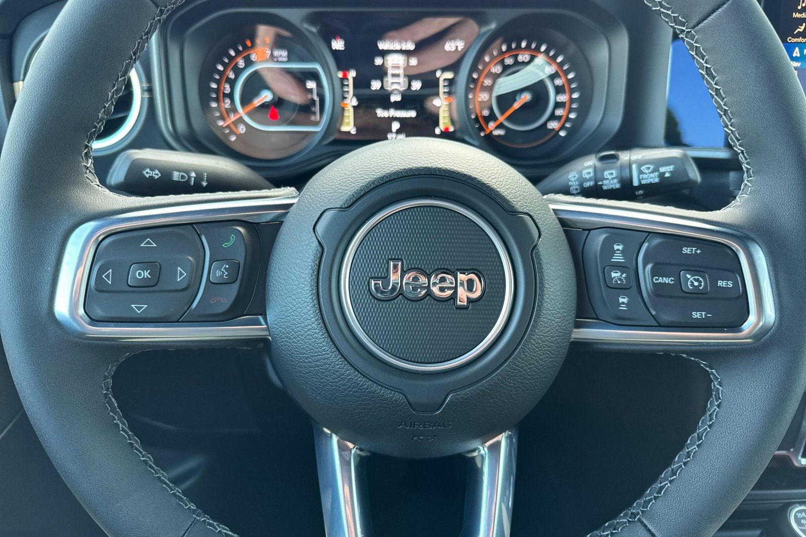 New 2025 Jeep Wrangler Sahara image 29