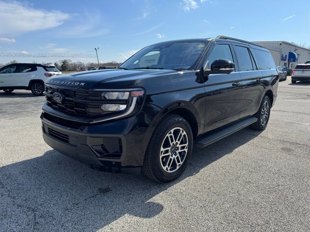 Used 2025 Ford Expedition Max Active image 1