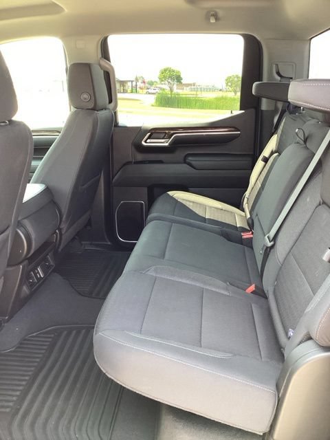 Used 2024 GMC Sierra 1500 Elevation AWD/4WD image 7
