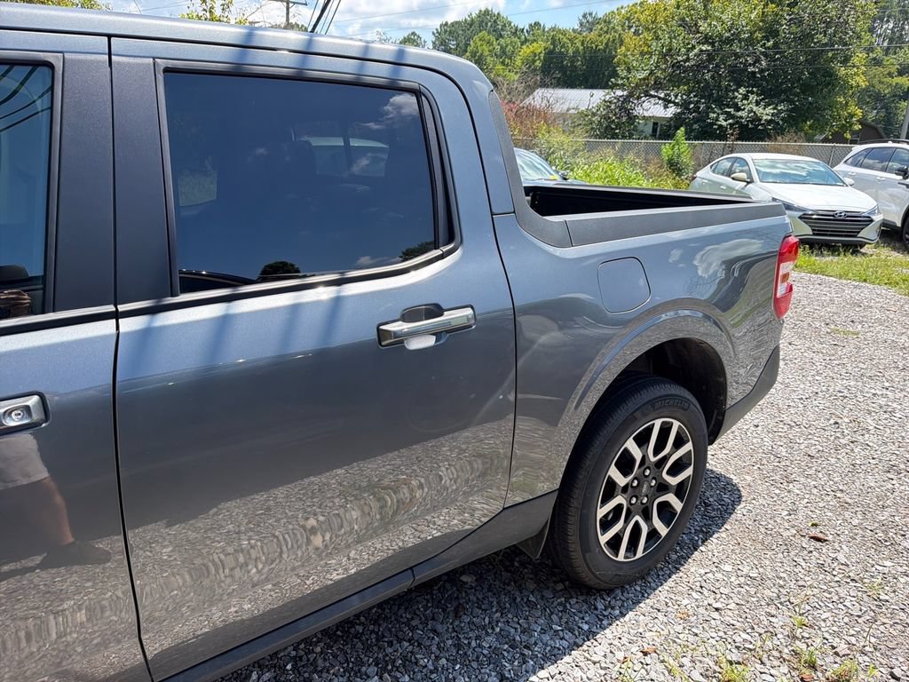 Used 2024 Ford Maverick Lariat AWD/4WD image 3