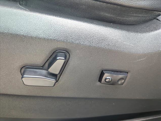 Used 2018 Dodge Grand Caravan SXT image 25