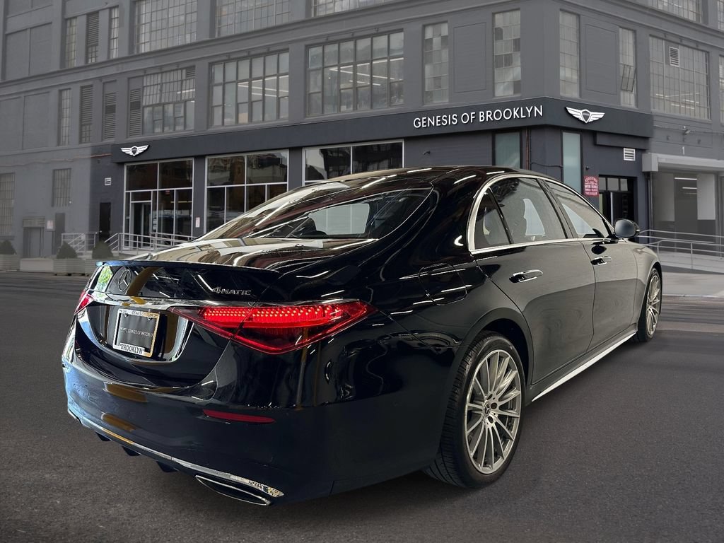 Used 2023 Mercedes-Benz S 580 4MATIC Sedan image 6
