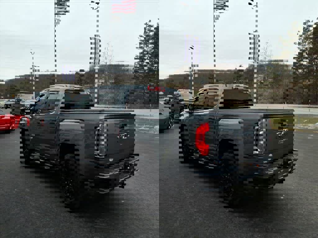 Used 2022 GMC Canyon Elevation Standard w/ Convenience Package image 4