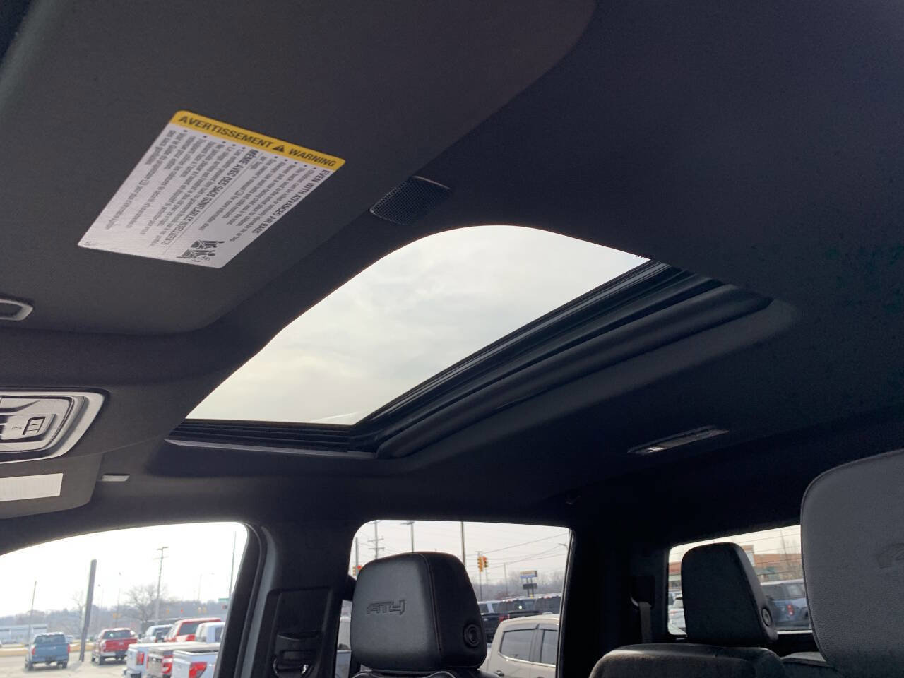 Used 2025 GMC Sierra 3500 AT4 w/ AT4 Premium Plus Package image 13