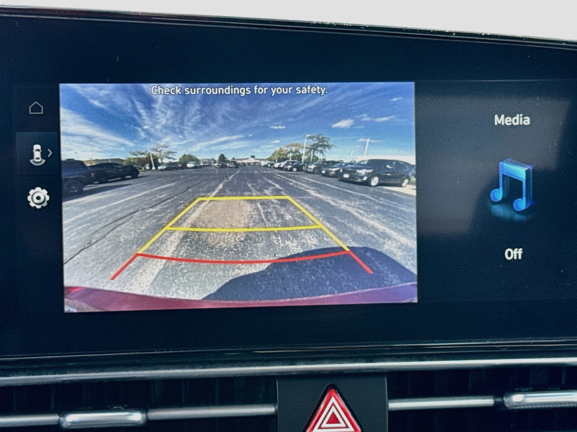 Used 2023 Hyundai Elantra SEL w/ Convenience Package FWD image 17