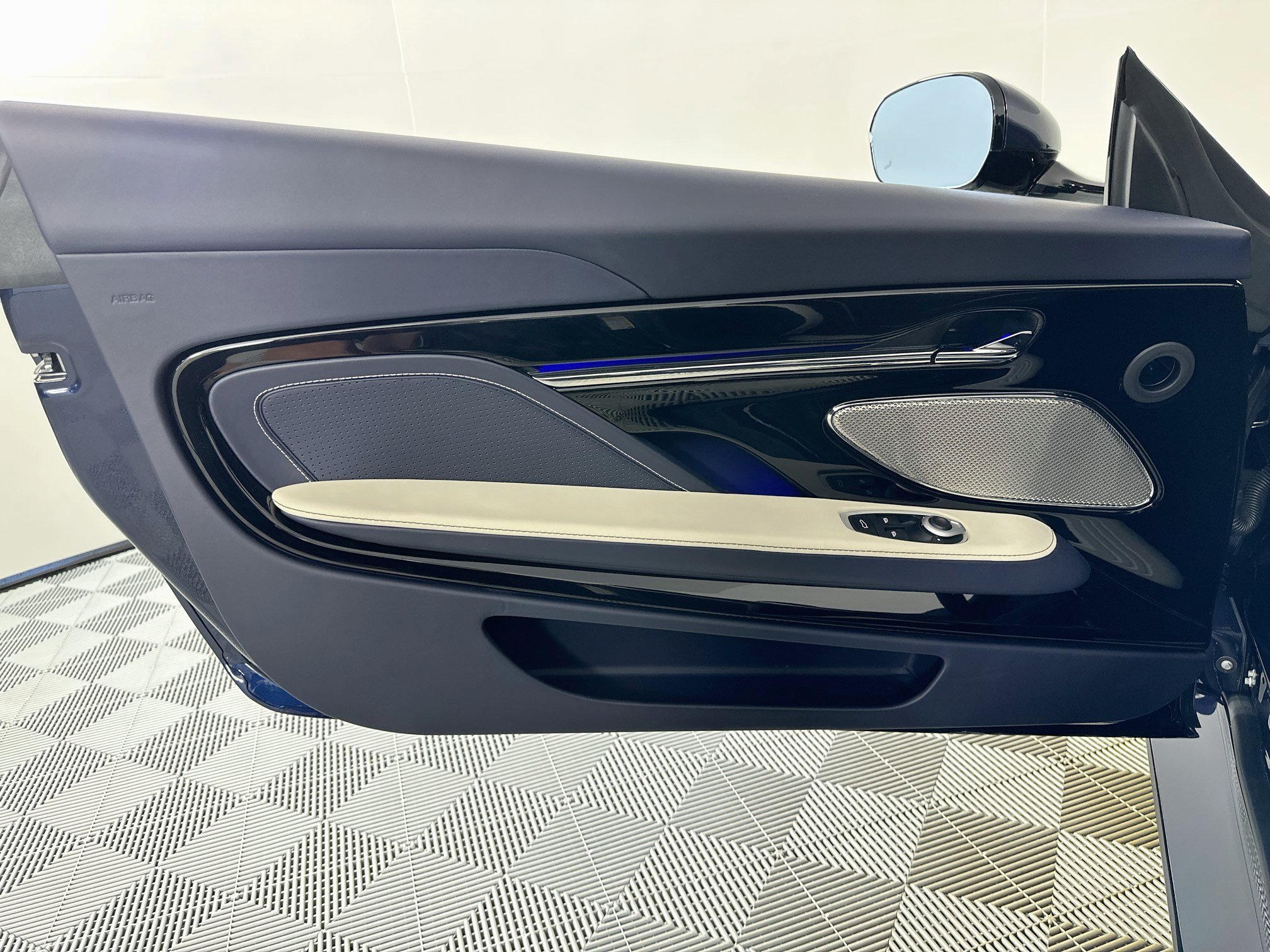 New 2026 Aston Martin DB12 Convertible RWD image 14