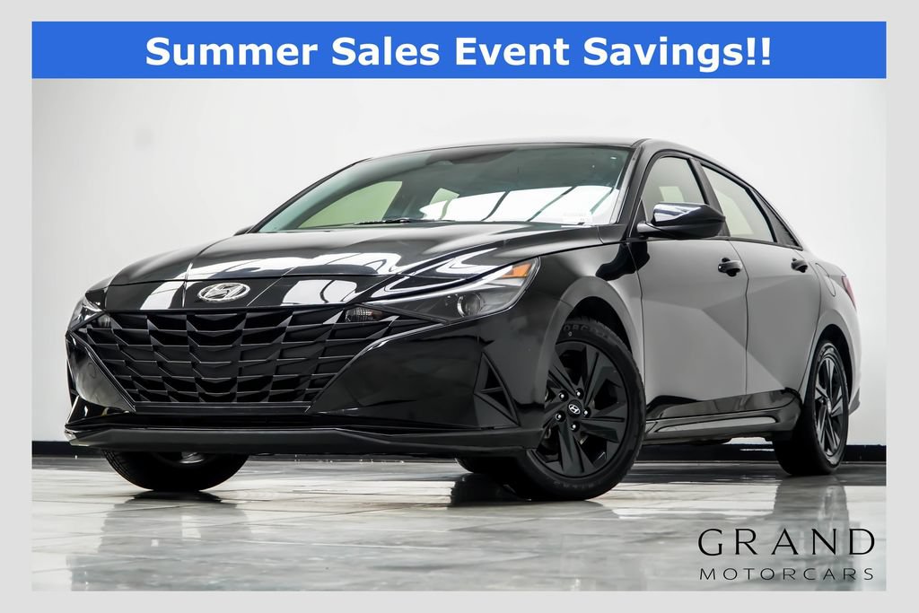 Used 2022 Hyundai Elantra SEL w/ Cargo Package