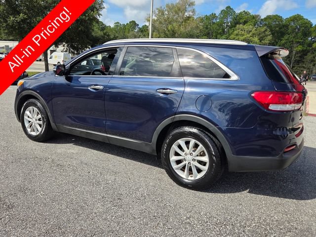 Used 2016 Kia Sorento FWD w/ LX Convenience Package image 3