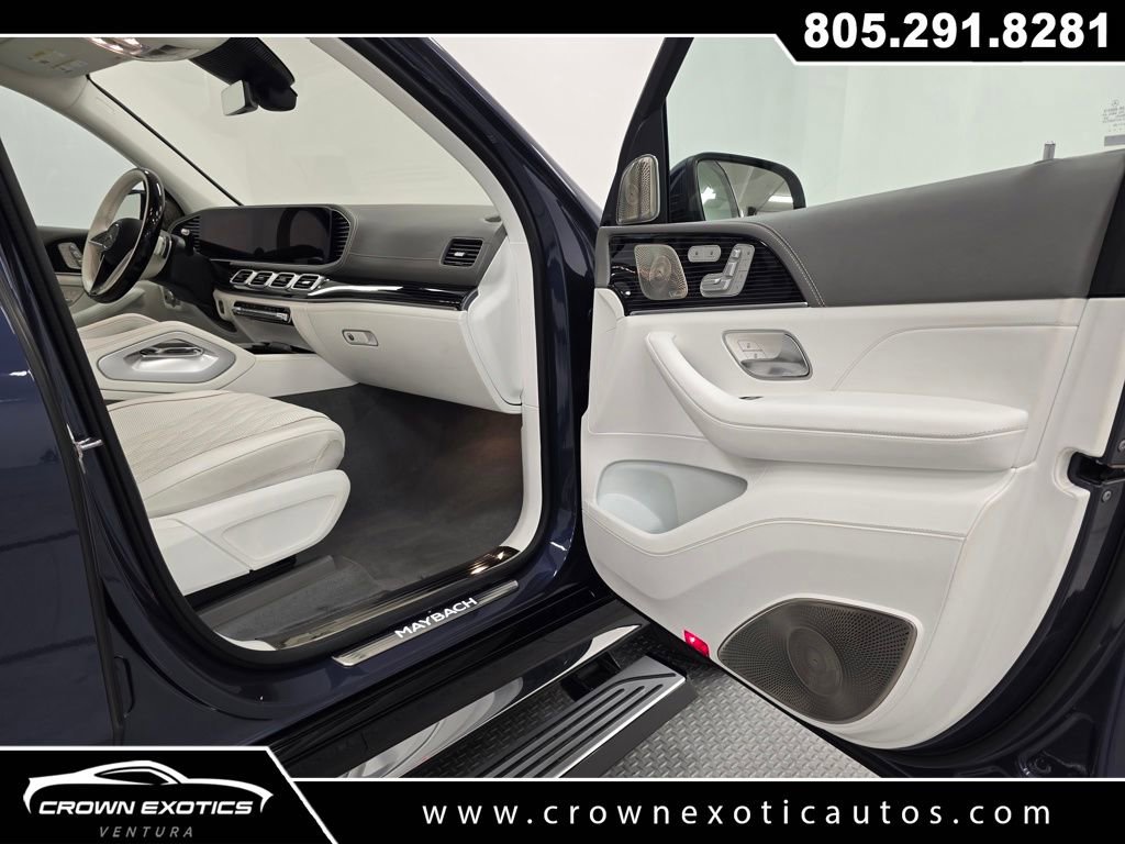 Used 2024 Mercedes-Benz Maybach GLS 600 4MATIC image 14