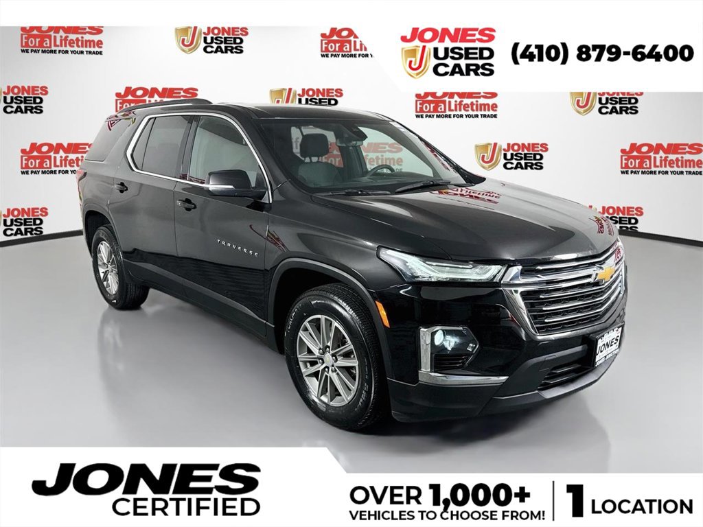 Used 2023 Chevrolet Traverse LT FWD image 1