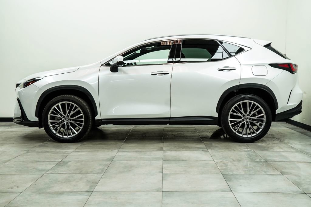 Used 2024 Lexus NX 350 AWD w/ Vision Package image 8