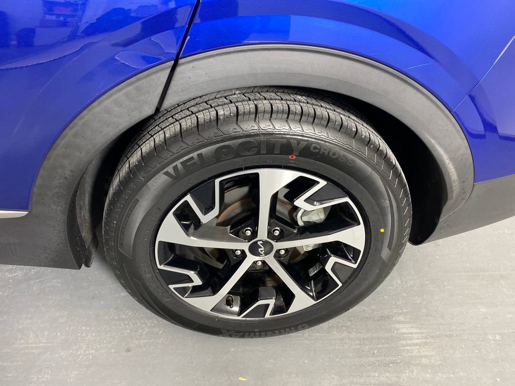 Certified 2023 Kia Sportage EX image 29