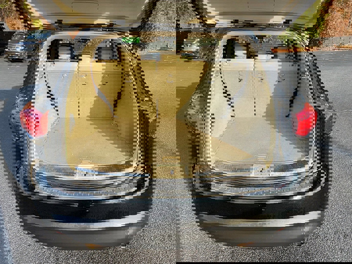 Used 2013 INFINITI FX37 AWD w/ Premium Pkg image 30