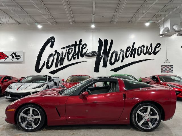 Used 2009 Chevrolet Corvette Coupe w/ Preferred Equipment Group RWD image 2