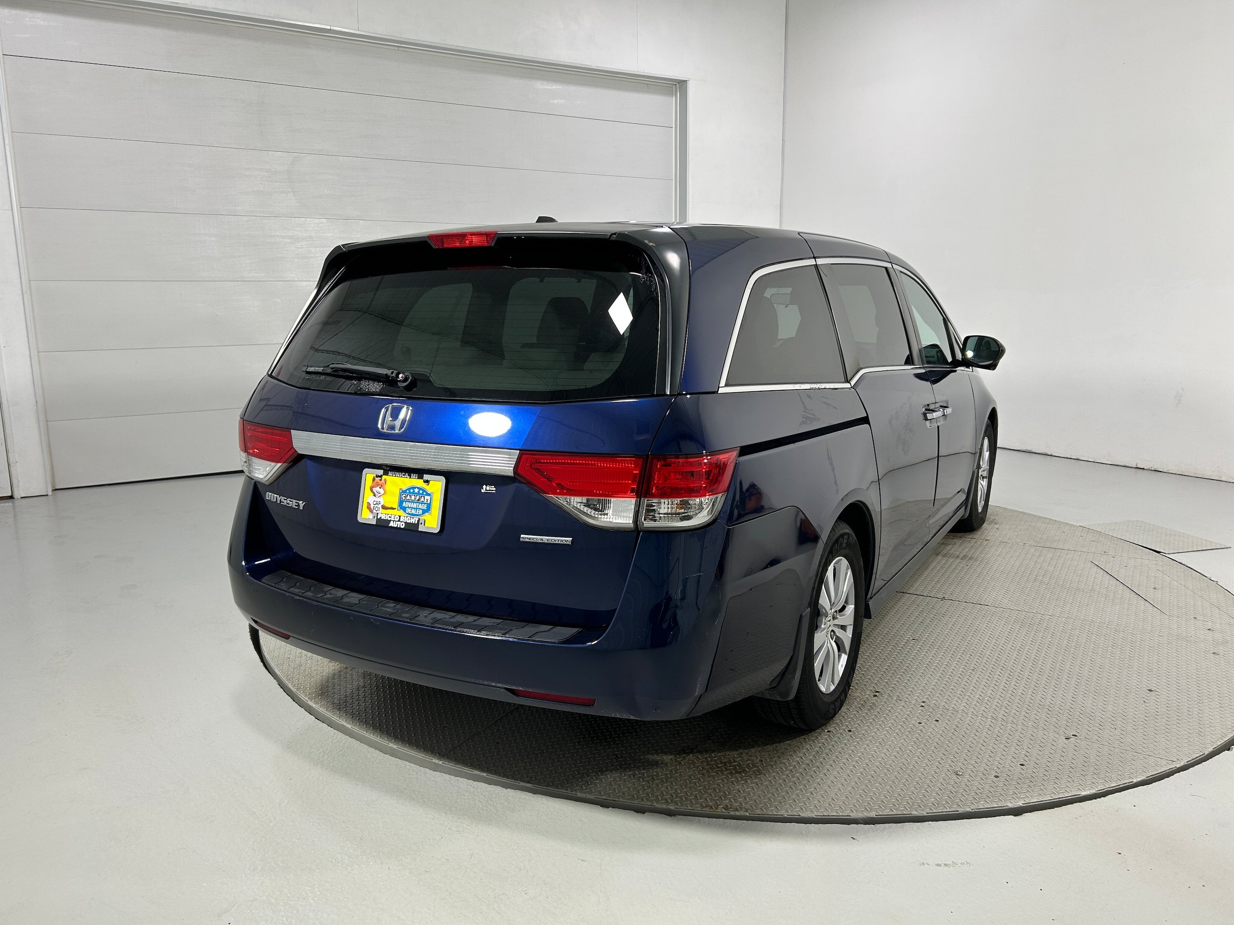 Used 2016 Honda Odyssey SE image 31