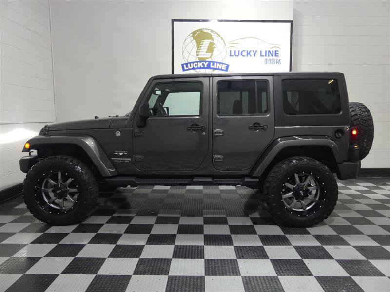 Used 2018 Jeep Wrangler Unlimited Sahara image 7