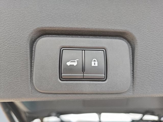 Used 2023 Nissan Rogue Platinum FWD image 34