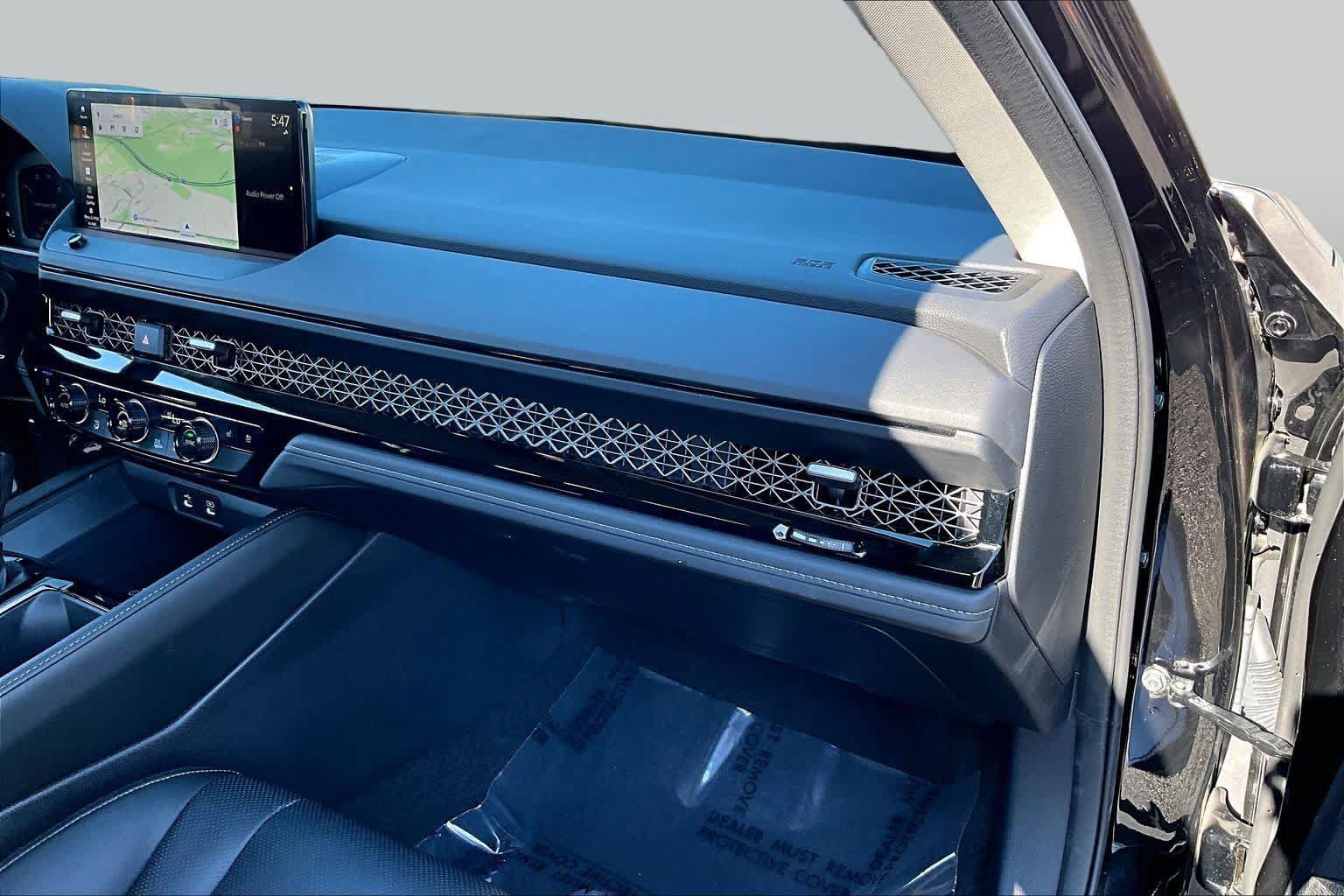 Used 2023 Honda Accord Touring image 19