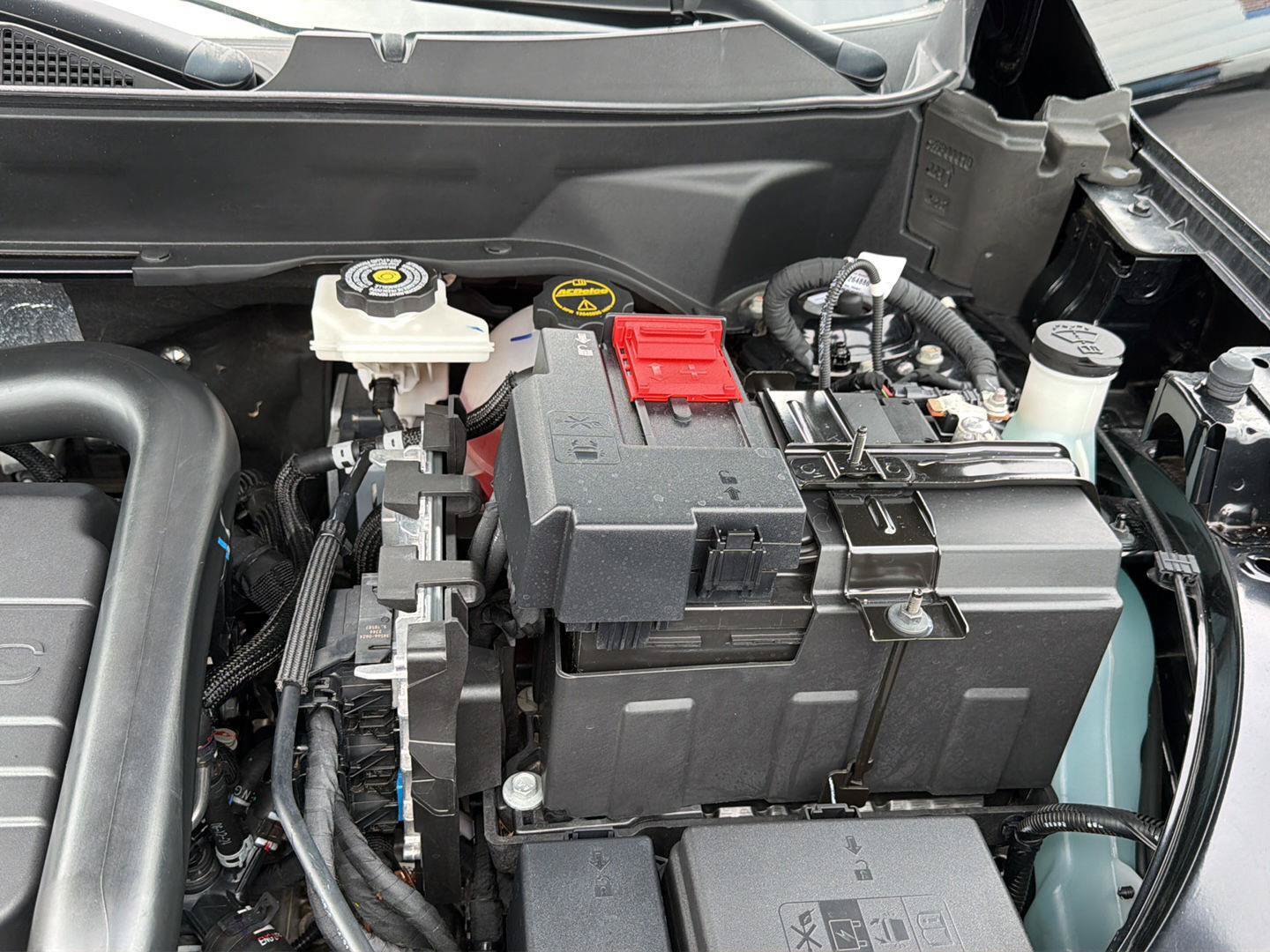 Certified 2025 Chevrolet Equinox ACTIV w/ Convenience Package III FWD image 37