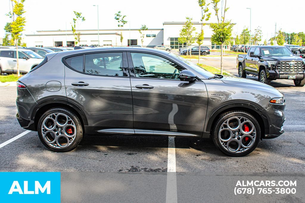 Used 2024 Alfa Romeo Tonale Veloce w/ Active Assist Package AWD/4WD image 8