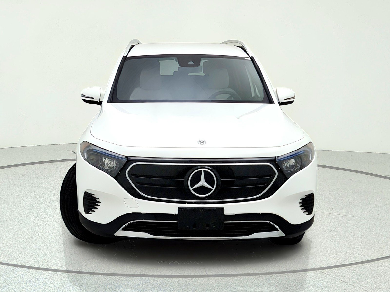 Certified 2023 Mercedes-Benz EQB 300 4MATIC image 3