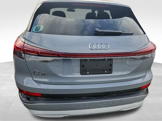 Used 2024 Audi Q4 e-tron Premium Plus w/ Premium Plus image 16