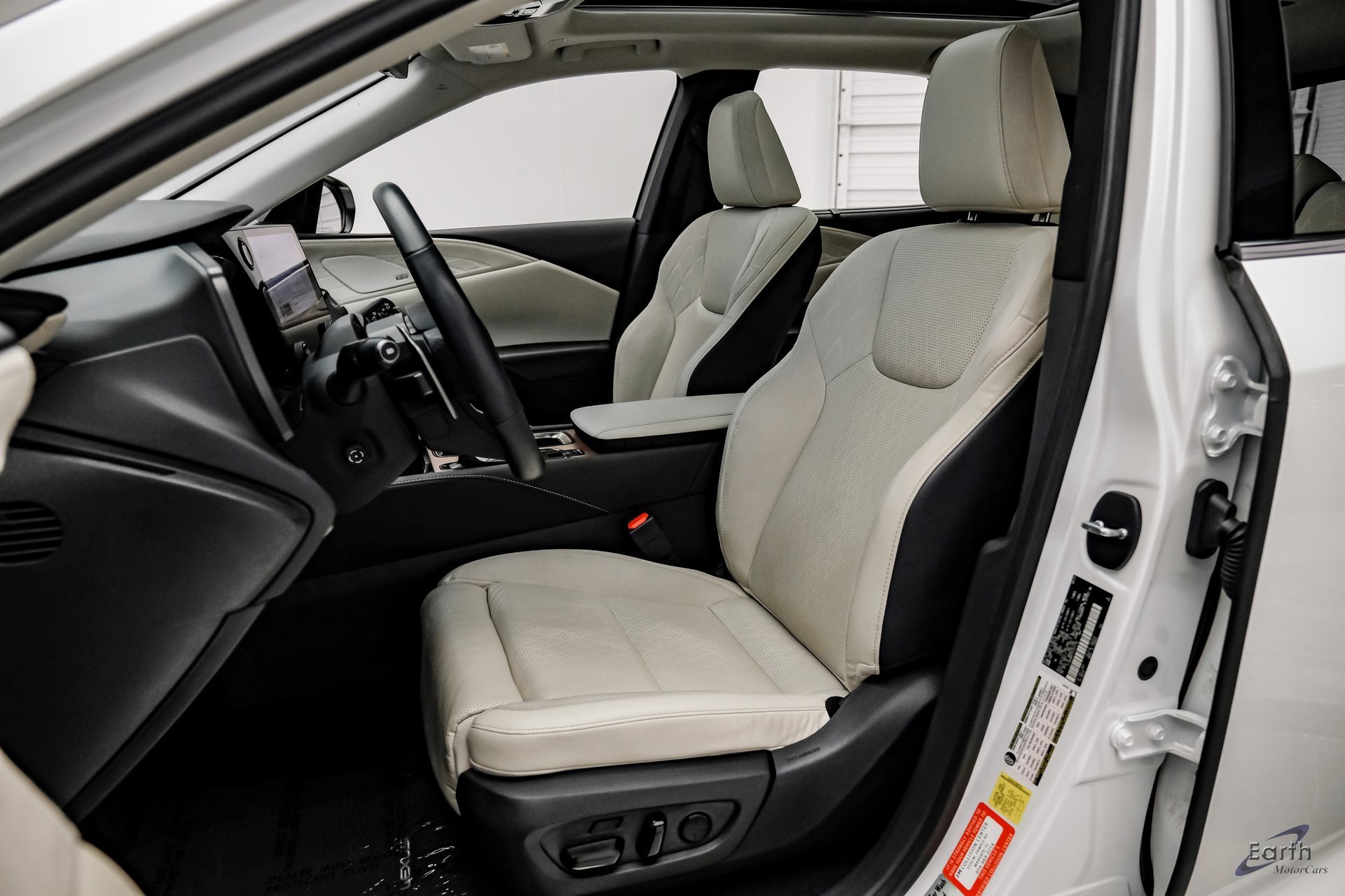 Used 2023 Lexus RX 350 FWD image 34