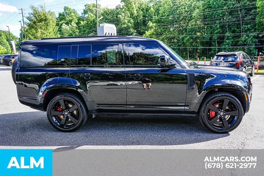 Used 2024 Land Rover Defender 130 X AWD/4WD image 9