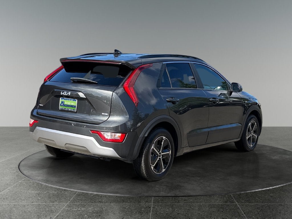 Used 2025 Kia Niro LX FWD image 10