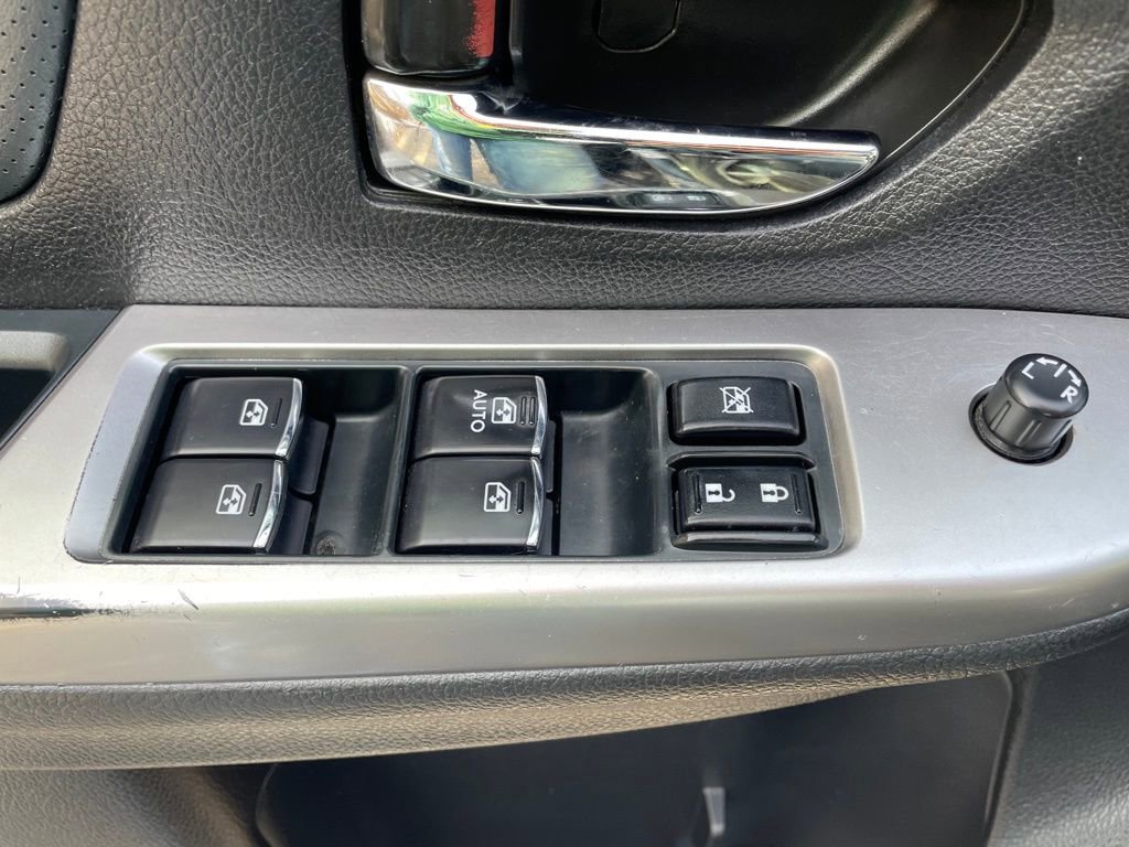 Used 2015 Subaru Crosstrek 2.0i Limited image 21