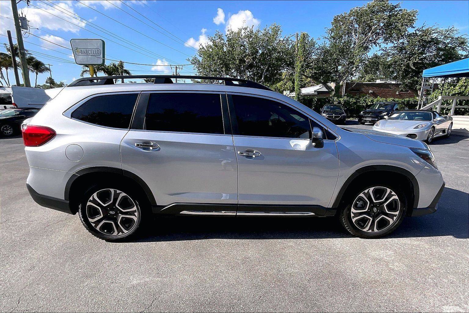 Used 2023 Subaru Ascent Touring AWD/4WD image 31