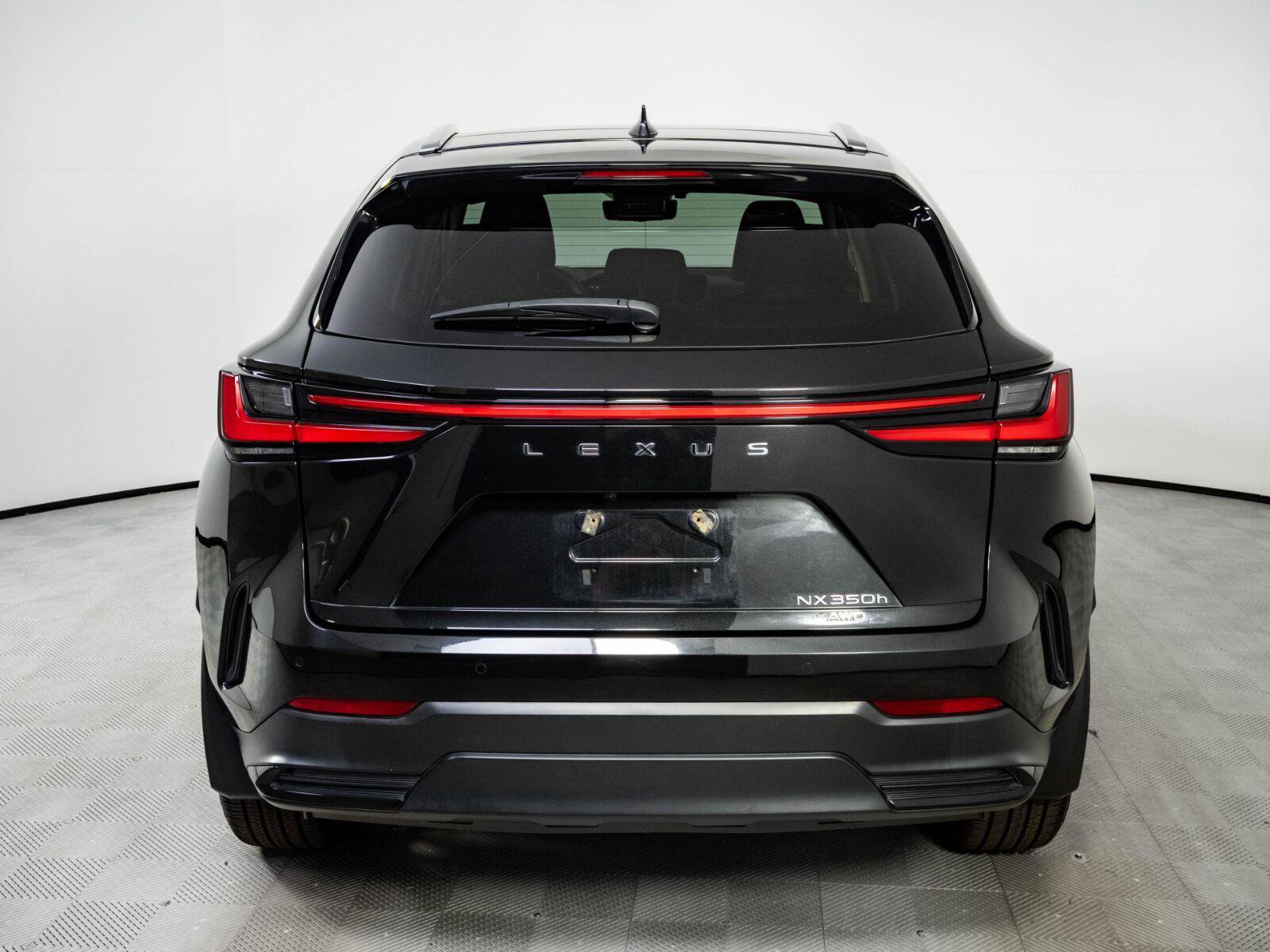 Used 2024 Lexus NX 350h AWD w/ Vision Package image 27
