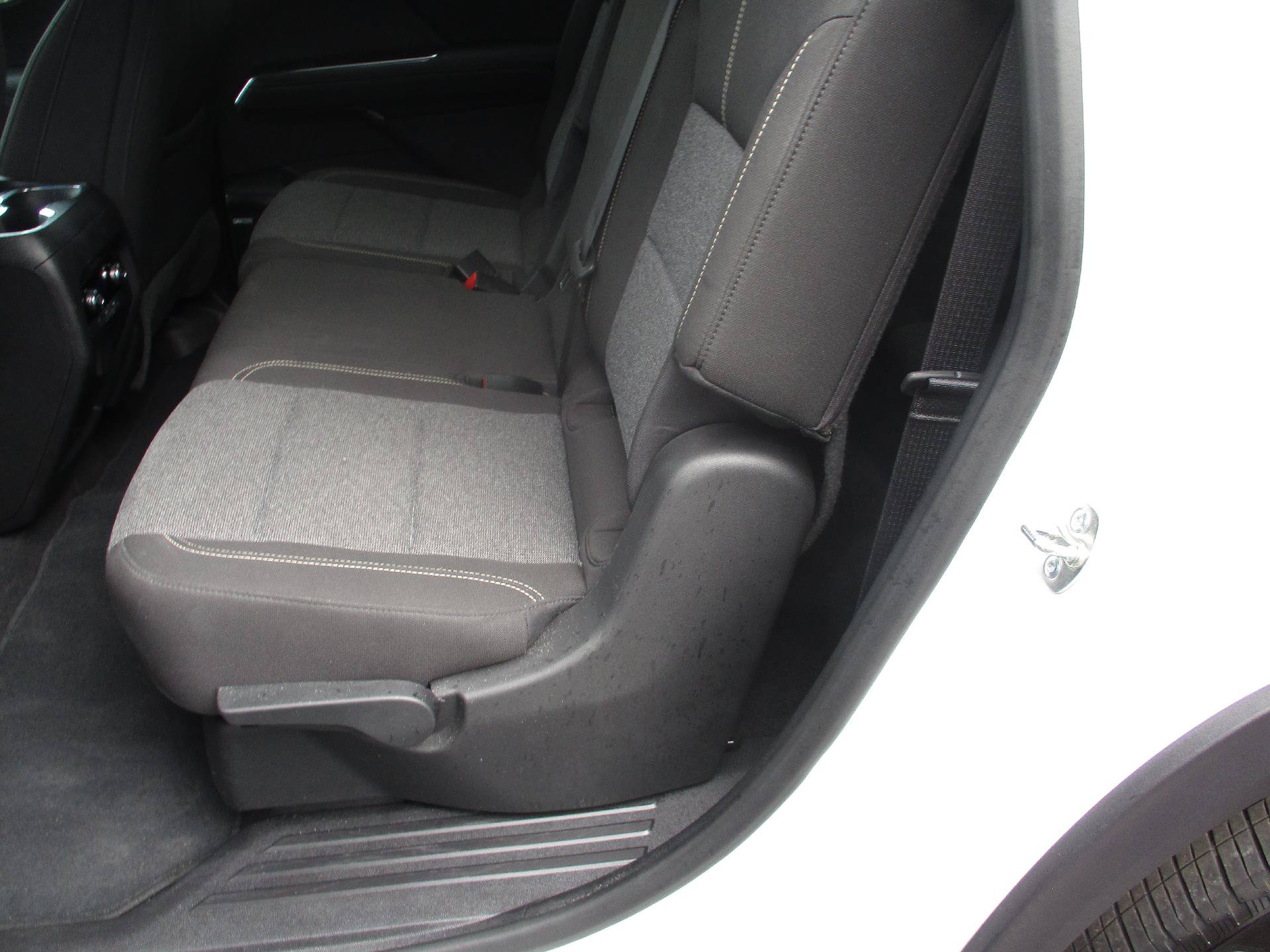 Used 2025 GMC Acadia Elevation FWD image 13