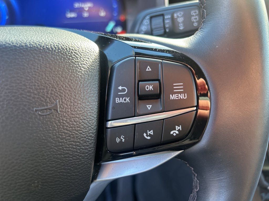 Used 2022 Ford Explorer Platinum w/ Equipment Group 601A image 23