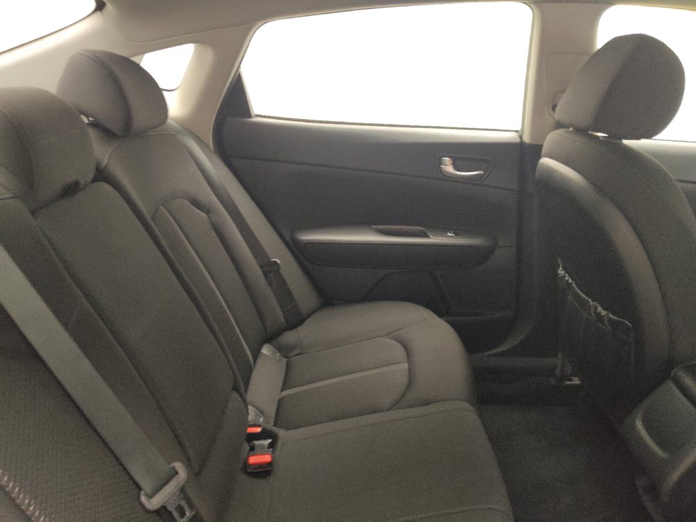 Used 2016 Kia Optima LX FWD image 19