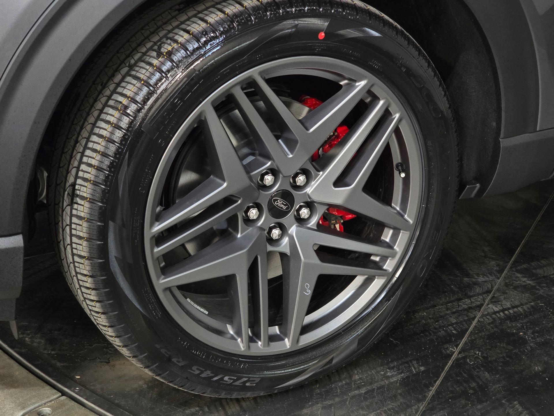 New 2026 Ford Explorer ST-Line w/ ST-Line Street Pack image 15