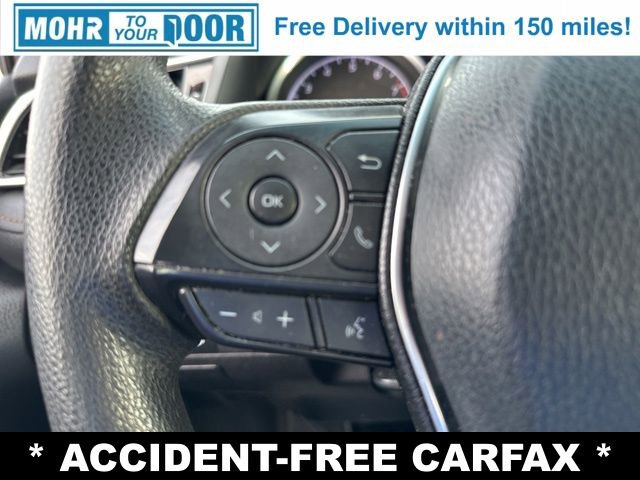 Used 2018 Toyota Camry LE image 22