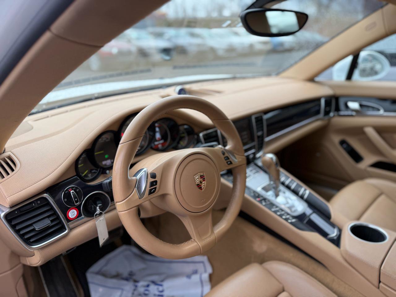 Used 2014 Porsche Panamera S image 18