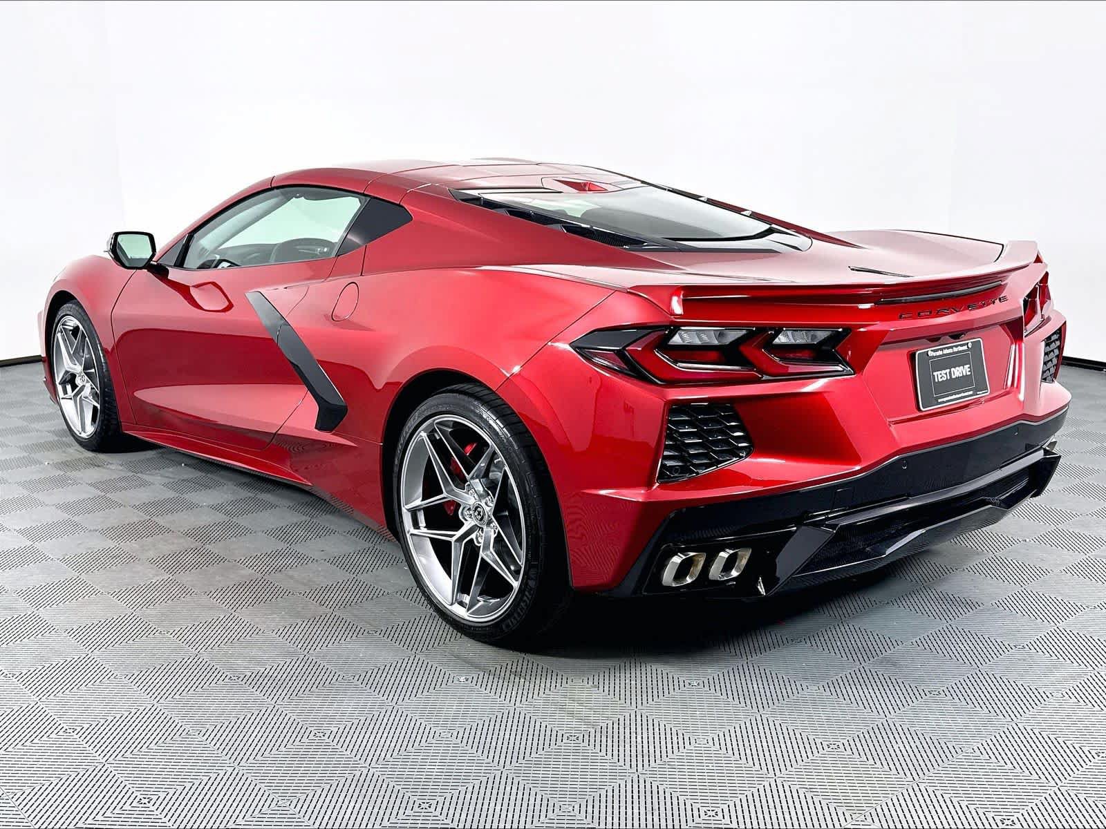 Used 2024 Chevrolet Corvette Stingray Premium Cpe w/ Battery Protection Package RWD image 3