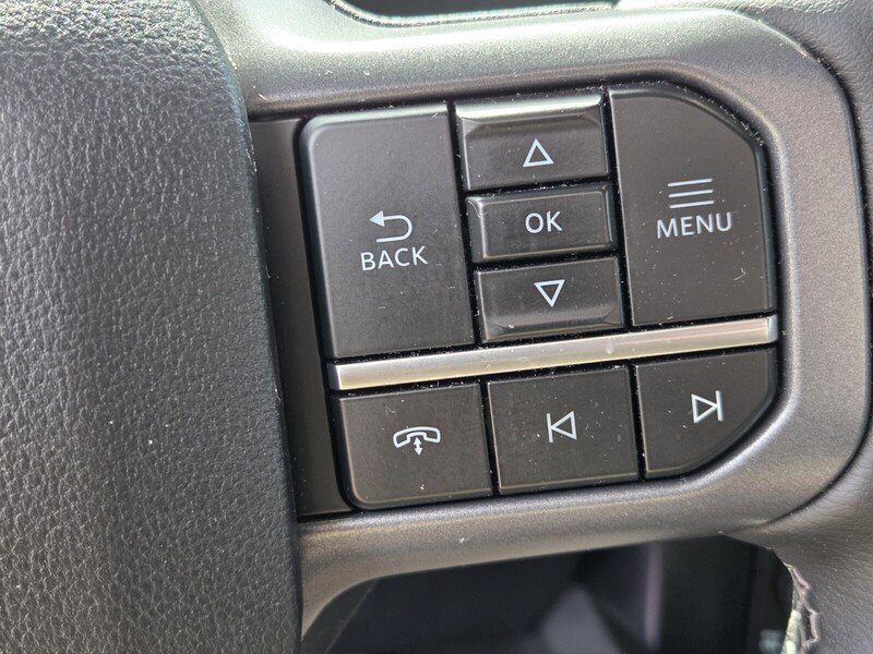 Used 2025 Ford F250 Lariat w/ Black Appearance Package AWD/4WD image 23