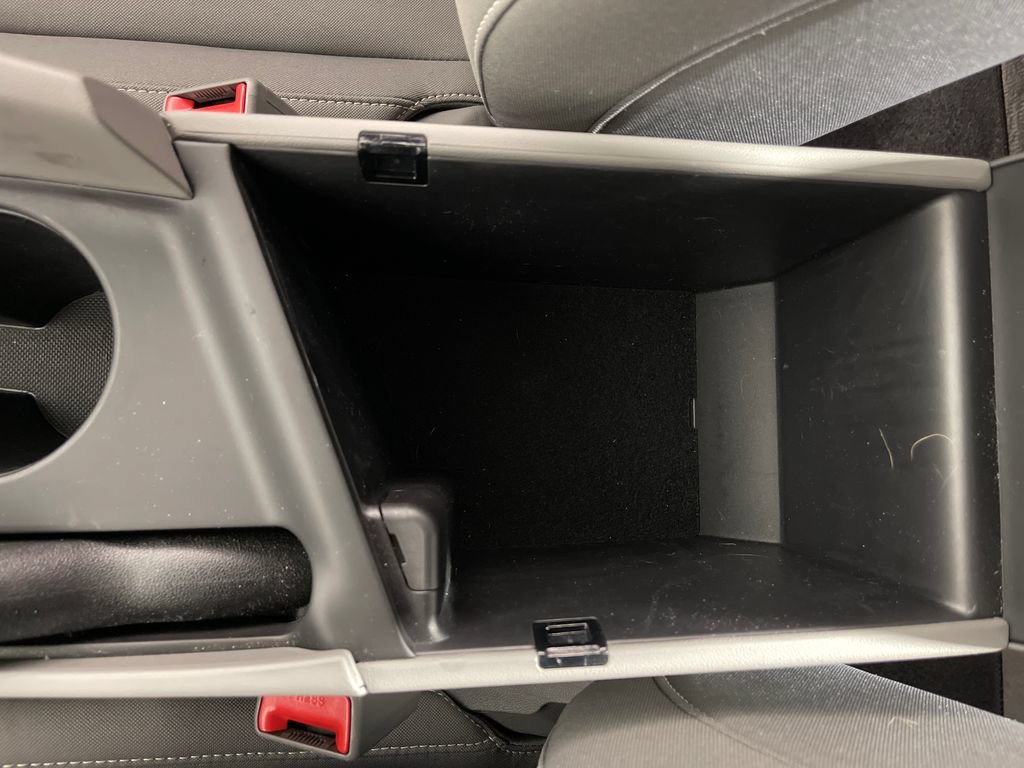 Certified 2025 Hyundai Elantra Sport FWD image 25
