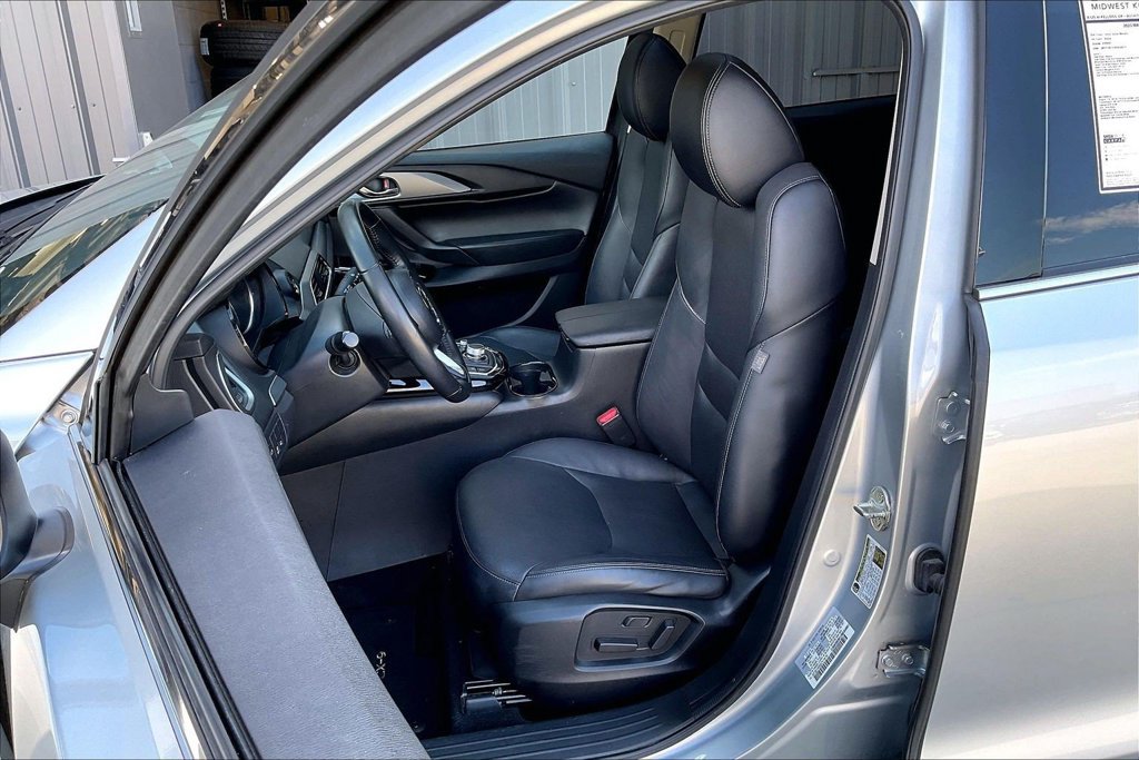 Used 2023 MAZDA CX-9 Touring AWD/4WD image 25